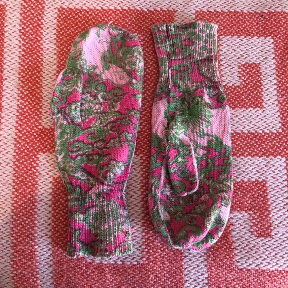 Lilly Pulitzer Knit Gloves